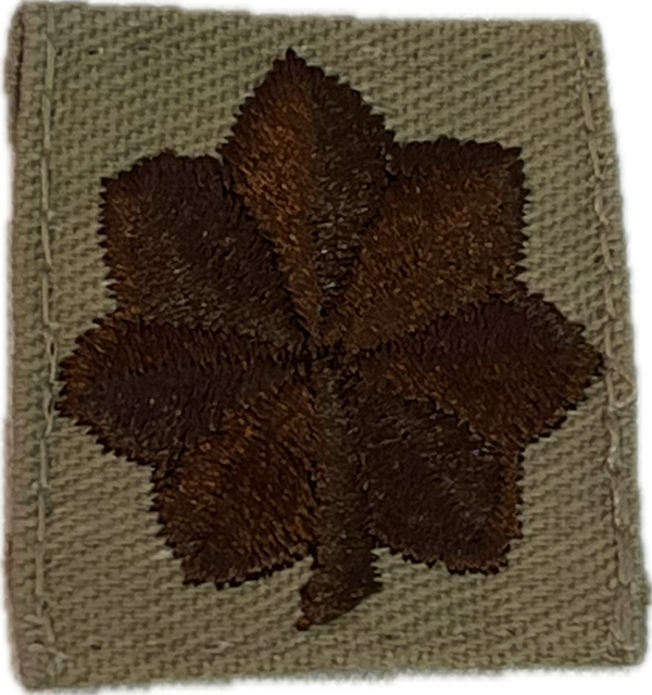 VINTAGE - Sew On Embroidered Collar Rank - Major