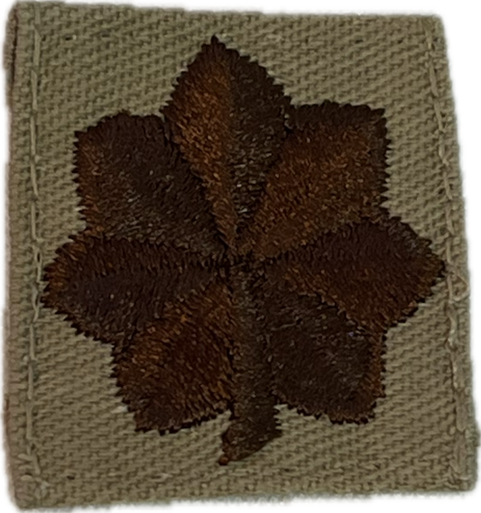 VINTAGE - Sew On Embroidered Collar Rank - Major