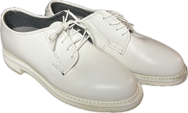 Bates Women's White Leather Oxfords Size 6 EW