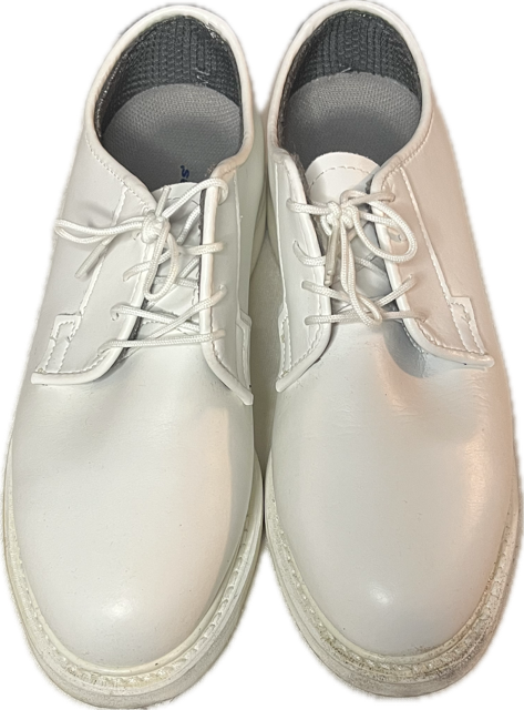 Bates Women's White Leather Oxfords Size 6 EW