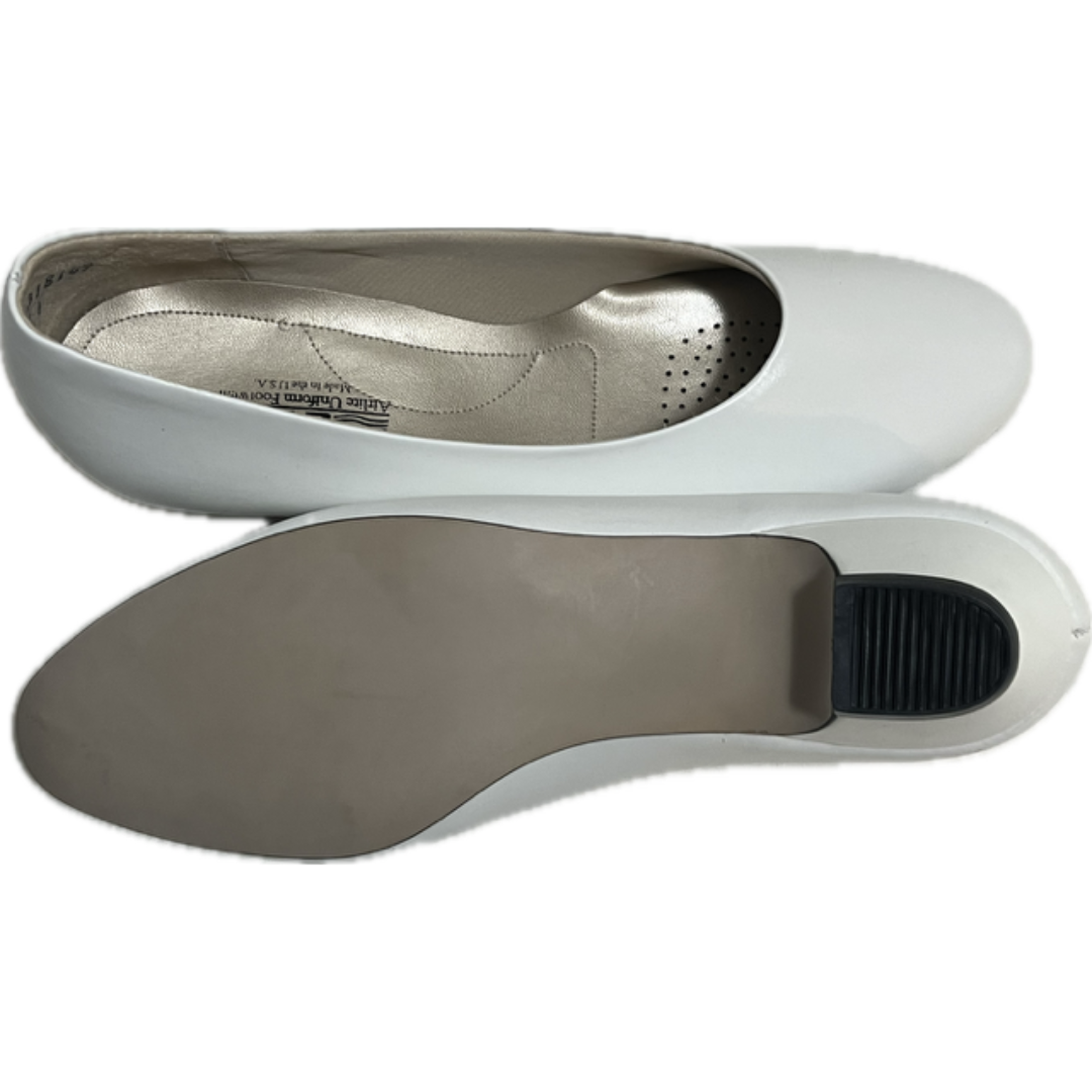 Capps White Leather Pumps