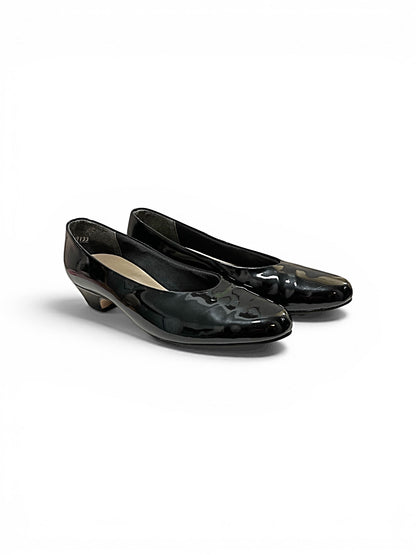 Capps Black Patent Pumps Size 7W